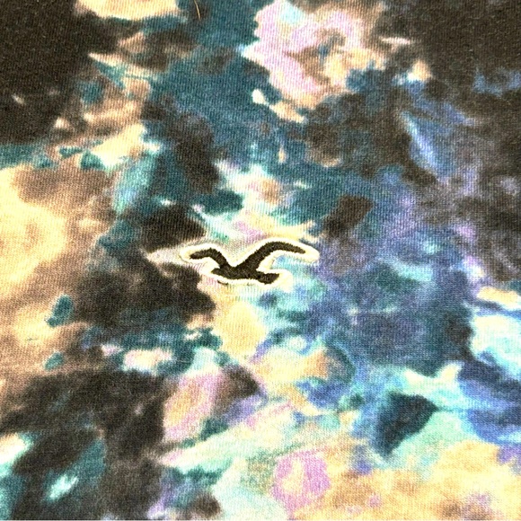 Hollister | Tie Die Cotton T-shirt | Must-Have Collection | Size: Large - Picture 2 of 3